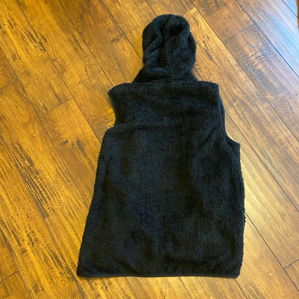 Entro Fleece Vest - Picture 3 of 5